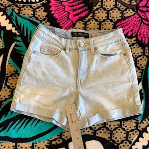 Aeropostale High Waisted Midi denim shorts
